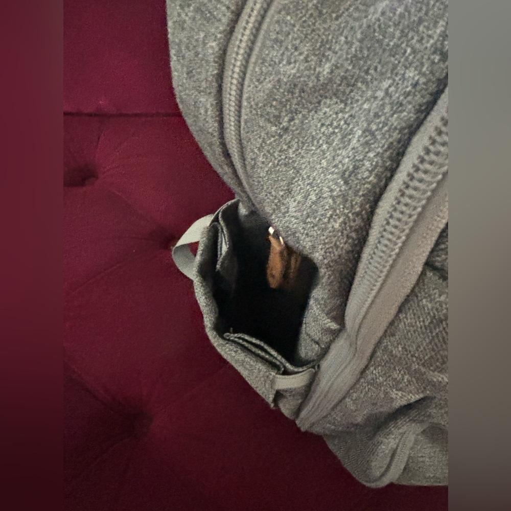 Ruvalino Spacious Gray Backpack - image 6